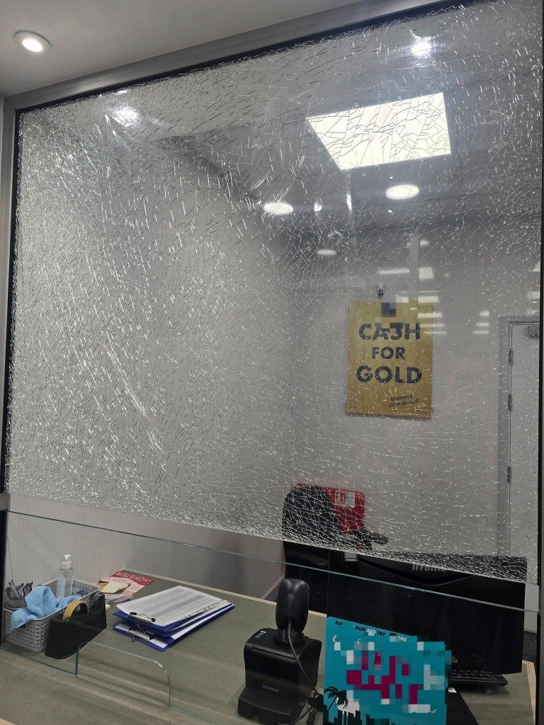 Anti-Bandit Glass Replacement in Leeds thumbnail 2