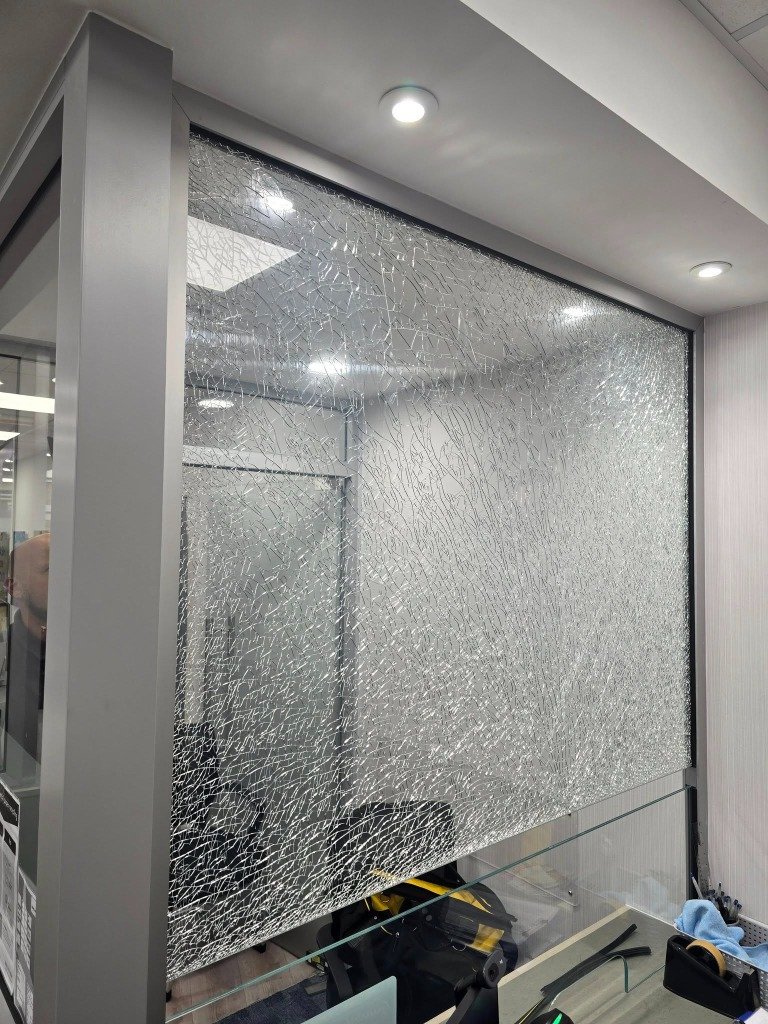 Anti-Bandit Glass Replacement in Leeds thumbnail 4